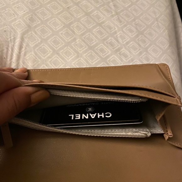 Authentic Chanel tan caramel wallet - Picture 4 of 8